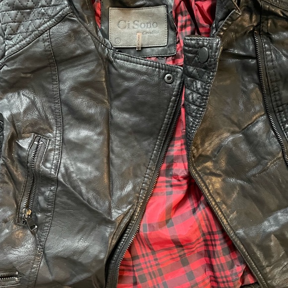 Vegan leather jacket - Picture 2 of 2